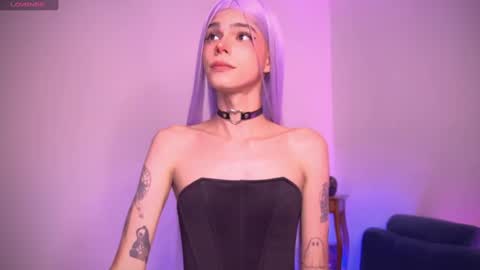 Snapshot of varya_ferreira chatting on March 2025 02:04:01 AM  Varya Ferreira - independent model  online show from March 2025 02:04:01 AM