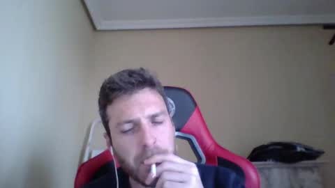 Snapshot of vascorro20 chatting on March 2025 05:18:02 PM vascorro20 online show from March 2025 05:18:02 PM