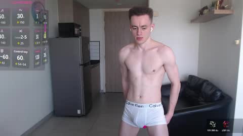 Snapshot of vaso69_ chatting on May 2026 06:43:02 AM Vaso69 online show from May 2026 06:43:02 AM