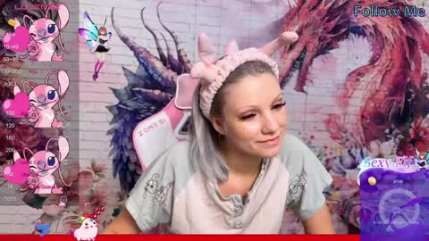 Vasya Sylvia online show from December 2024 05:21:02 PM