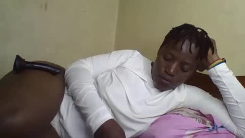 Vee tommy online show from January 2025 03:43:01 AM