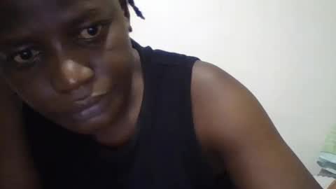 Snapshot of vee_tommy chatting on June 2026 01:41:01 AM Vee tommy online show from June 2026 01:41:01 AM