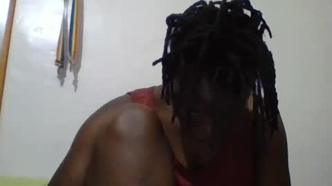 Snapshot of vee_tommy chatting on June 2026 03:05:01 AM Vee tommy online show from June 2026 03:05:01 AM