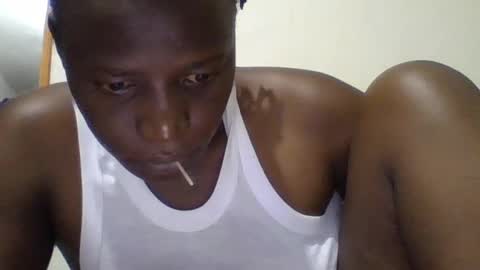 Snapshot of vee_tommy chatting on June 2026 03:17:01 AM Vee tommy online show from June 2026 03:17:01 AM