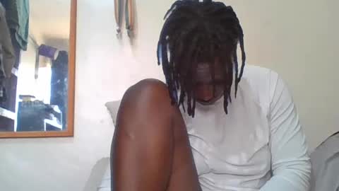 Snapshot of vee_tommy chatting on July 2026 10:13:01 AM Vee tommy online show from July 2026 10:13:01 AM