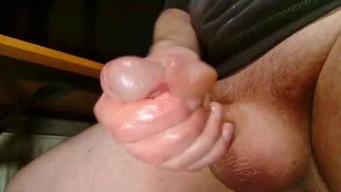 Tom online show from October 2025 10:04:01 AM