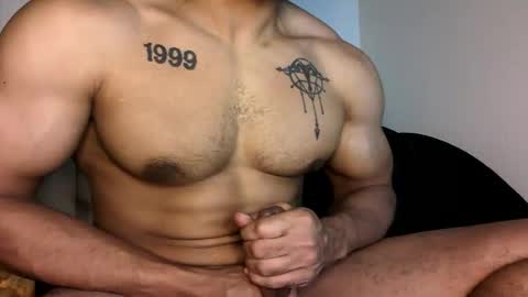 Vegas Love online show from November 2025 10:16:01 AM