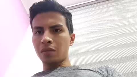 velk_hot1 online show from January 2025 02:06:01 AM