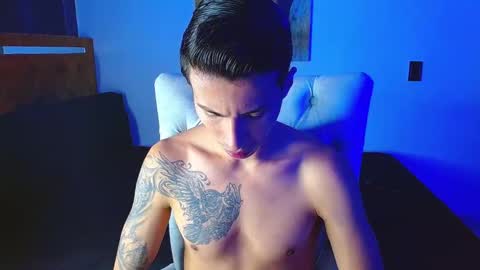 velk_hot1 online show from February 2026 12:56:02 PM