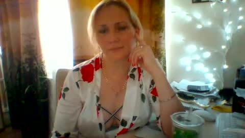 velka_raspberry online show from June 2026 04:59:01 PM