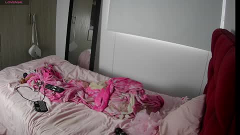 Snapshot of velma_star chatting on June 2026 12:55:01 PM Velma online show from June 2026 12:55:01 PM