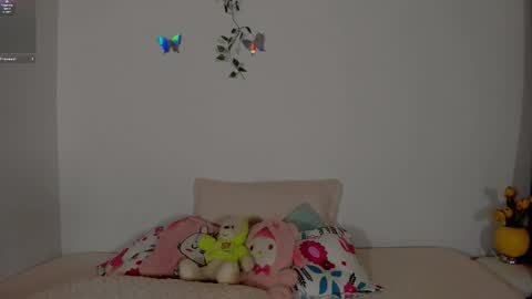 Snapshot of velvet_00 chatting on February 2026 08:46:02 AM velvet_00 online show from February 2026 08:46:02 AM