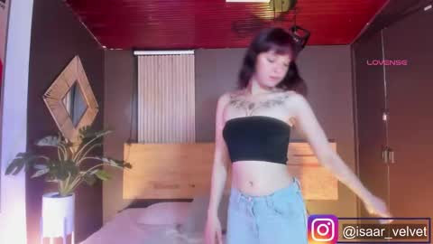 Isabella  online show from February 2026 11:48:01 AM