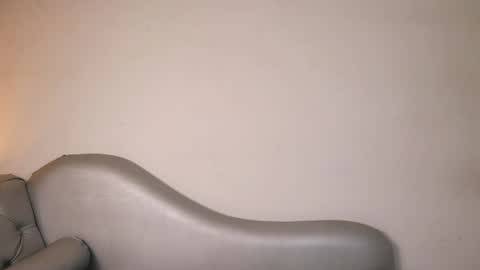 Snapshot of velvet_raze chatting on June 2026 12:52:02 PM Velvet online show from June 2026 12:52:02 PM