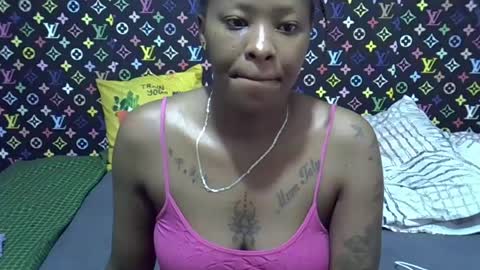 Snapshot of velvet_temptress chatting on July 2026 04:04:02 AM velvet online show from July 2026 04:04:02 AM