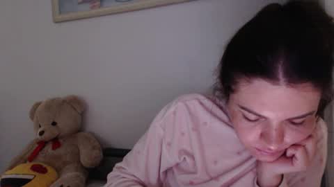 velvetmoon123 online show from December 2025 09:21:02 PM