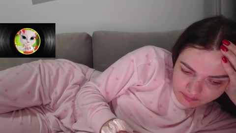 Snapshot of velvetmoon123 chatting on February 2026 09:35:02 PM velvetmoon123 online show from February 2026 09:35:02 PM