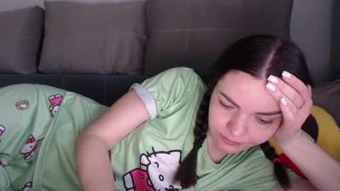 Snapshot of velvetmoon123 chatting on February 2026 07:09:02 AM velvetmoon123 online show from February 2026 07:09:02 AM