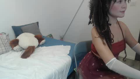 Adora19   Elian30 online show from October 2025 05:15:01 AM