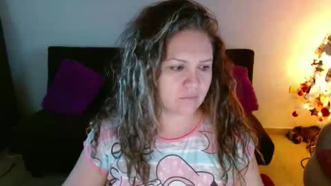 venecasexy44 online show from December 2025 11:28:01 AM