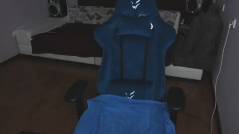 veneradi615 online show from February 2025 09:07:02 PM