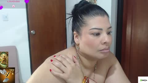 HI IM VENUS SMALL BOOBS  BIG HEART WARM PUSSY online show from May 2026 11:01:04 PM