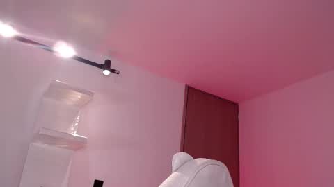 venus_art11 online show from February 2025 08:44:01 AM