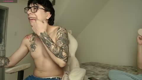 Snapshot of venus_art11 chatting on May 2026 07:35:01 AM venus_art11 online show from May 2026 07:35:01 AM