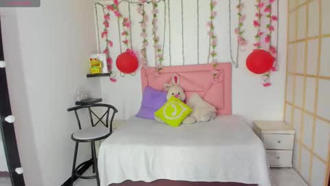 Mary online show from September 2025 07:47:02 PM