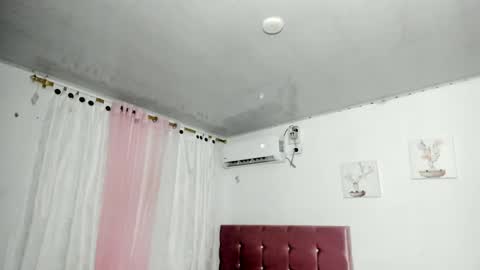 venus online show from November 2025 02:43:01 AM