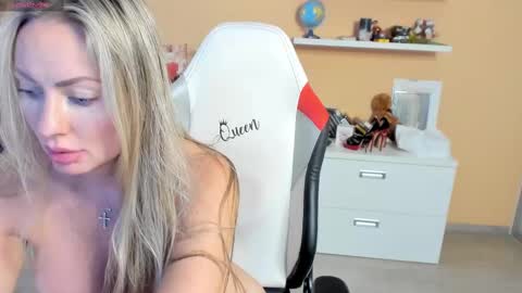 Violetta  online show from February 2025 05:58:01 AM