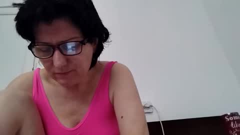 Snapshot of vera_elle chatting on May 2026 07:15:02 AM Vera online show from May 2026 07:15:02 AM
