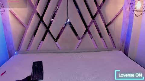 Domelipa  online show from February 2025 03:20:02 PM