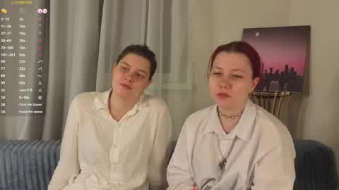 Kate and Anna online show from October 2025 04:16:01 PM