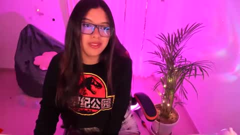 Snapshot of verolake chatting on February 2025 01:57:01 PM Verolake online show from February 2025 01:57:01 PM