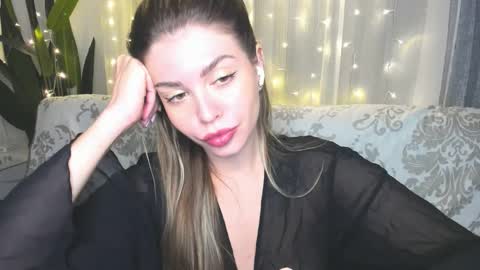 Lolitalolz online show from February 2026 07:13:02 PM