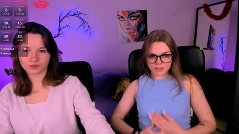 Ronni online show from November 2025 08:21:02 PM