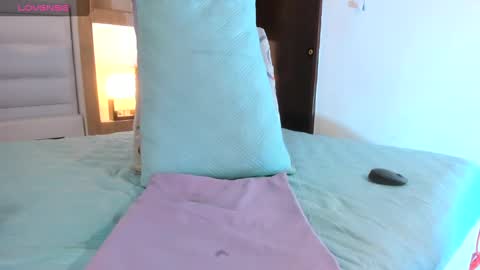 Snapshot of veronica_garciaa chatting on December 2024 02:51:01 PM Johovanna online show from December 2024 02:51:01 PM