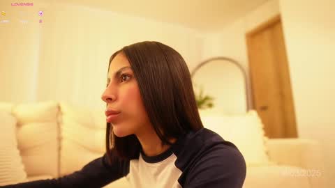 Veronica online show from March 2025 11:37:02 AM