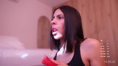 Veronica online show from September 2025 01:11:02 PM