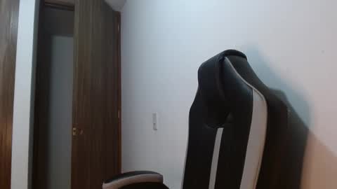 Veronica Clark online show from November 2025 02:44:01 AM