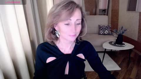 Helen online show from February 2025 05:28:02 AM
