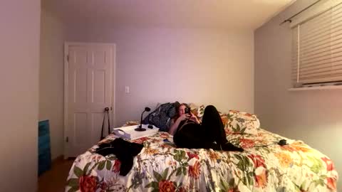 Snapshot of veronicalake chatting on November 2025 04:59:01 AM Veronica Lake online show from November 2025 04:59:01 AM