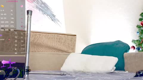 Snapshot of vers_gay chatting on December 2024 01:33:02 PM Ethan online show from December 2024 01:33:02 PM