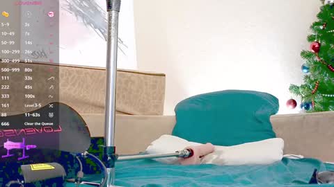 Snapshot of vers_gay chatting on December 2024 03:33:02 PM Ethan online show from December 2024 03:33:02 PM