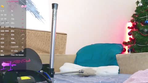 Snapshot of vers_gay chatting on December 2024 04:52:01 PM Ethan online show from December 2024 04:52:01 PM