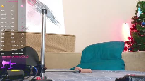 Snapshot of vers_gay chatting on December 2024 10:37:01 AM Ethan online show from December 2024 10:37:01 AM