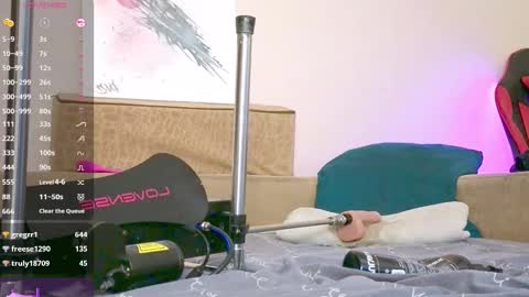 Snapshot of vers_gay chatting on March 2025 06:07:01 PM Ethan online show from March 2025 06:07:01 PM