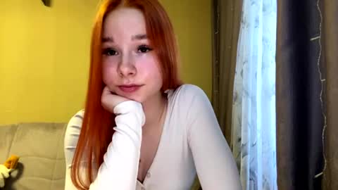 Snapshot of vertiegartrell chatting on June 2026 07:29:02 AM Lina online show from June 2026 07:29:02 AM