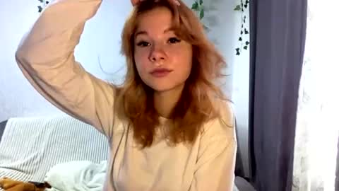 Snapshot of vertiegartrell chatting on August 2026 01:08:01 AM Lina online show from August 2026 01:08:01 AM